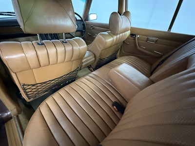 Lot 29 - 1975 Mercedes-Benz 280S