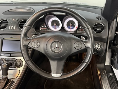 Lot 91 - 2009 Mercedes-Benz SL350