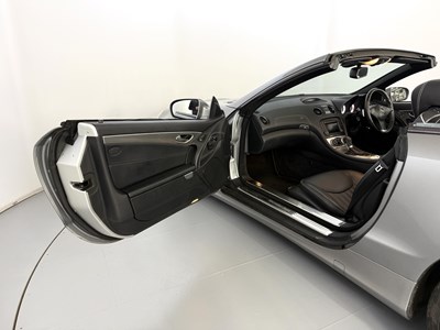Lot 91 - 2009 Mercedes-Benz SL350