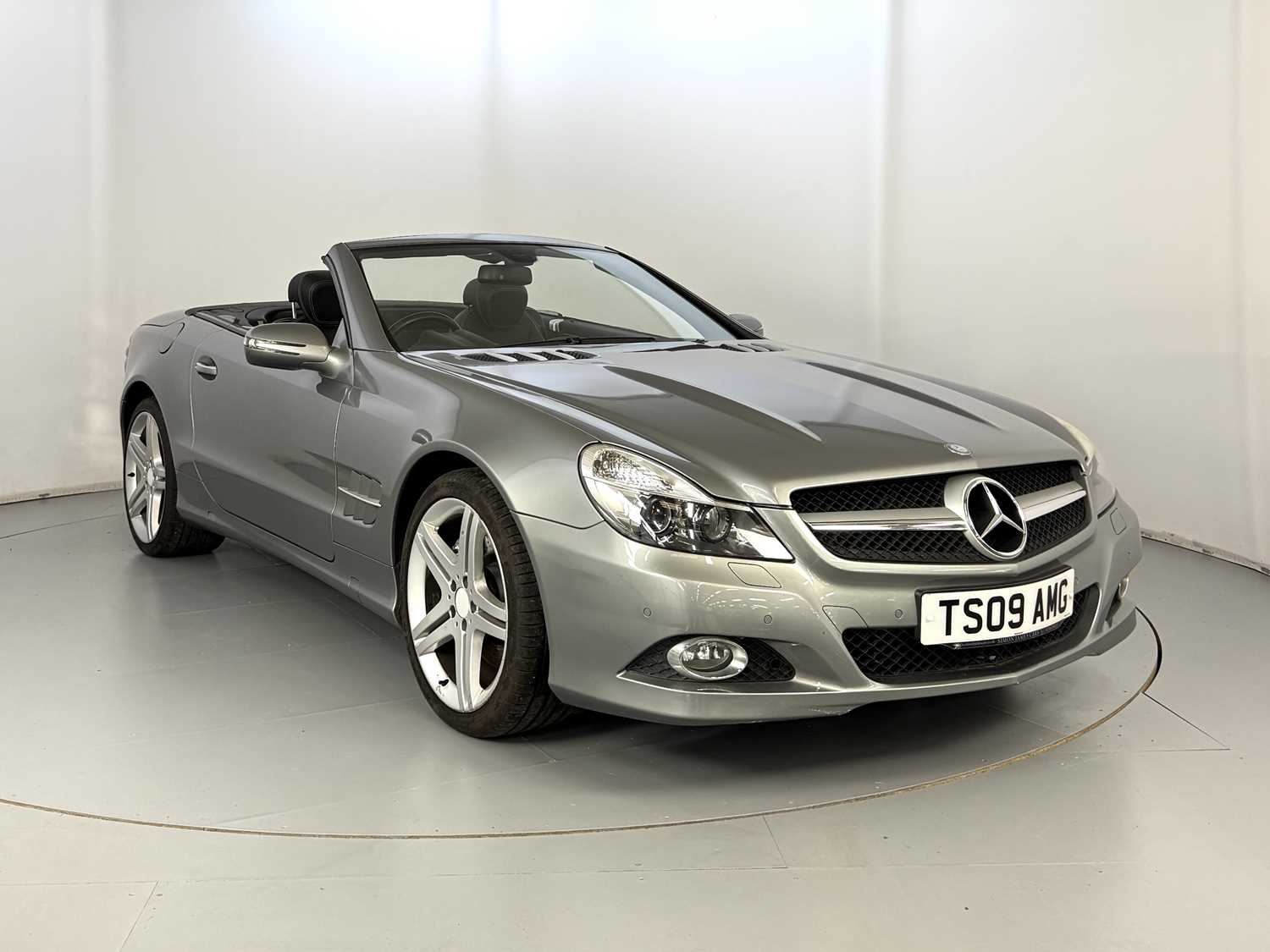 Lot 91 - 2009 Mercedes-Benz SL350