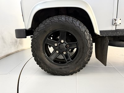 Lot 59 - 2015 Land Rover Defender 110 XS