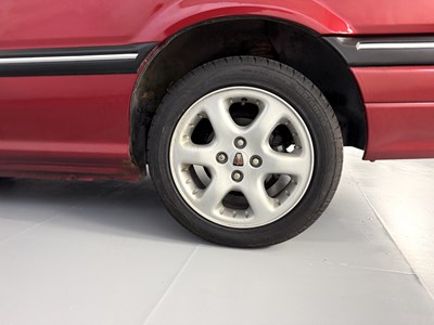 Lot 8 - 1995 Rover 216 Cabriolet