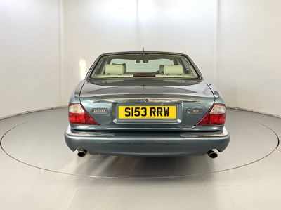 Lot 101 - 1998 Jaguar XJ8