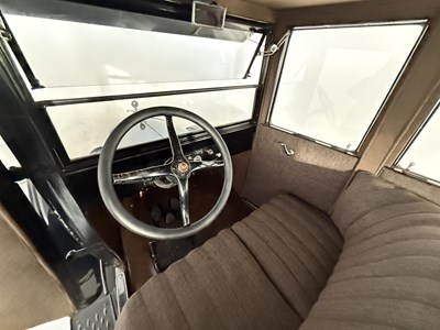 Lot 63 - 1924 Ford Model T Sedan