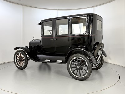 Lot 63 - 1924 Ford Model T Sedan