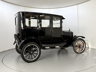 Lot 63 - 1924 Ford Model T Sedan