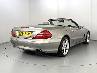 Lot 17 - 2004 Mercedes-Benz SL350