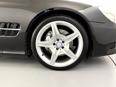 Lot 56 - 2010 Mercedes-Benz SL350