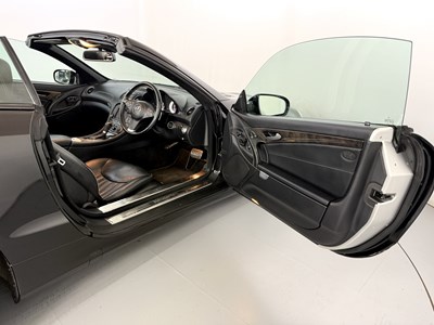 Lot 56 - 2010 Mercedes-Benz SL350