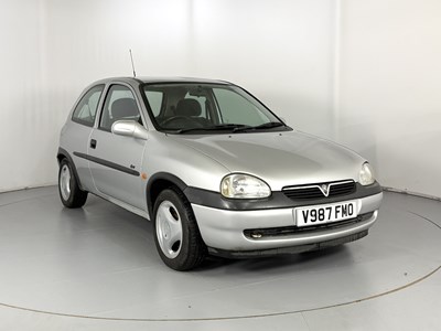 Lot 40 - 2000 Vauxhall Corsa Sport