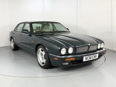 Lot 4 - 1995 Jaguar XJR