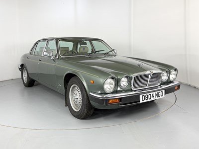 Lot 24 - 1986 Jaguar XJ6