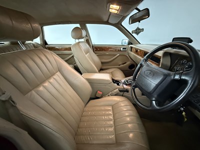 Lot 42 - 1993 Jaguar XJ 4.0 Sovereign
