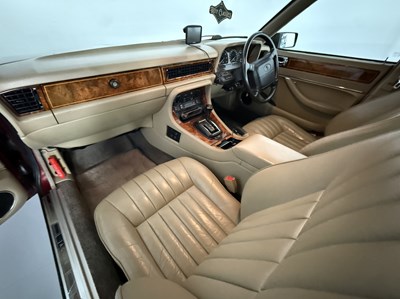 Lot 42 - 1993 Jaguar XJ 4.0 Sovereign