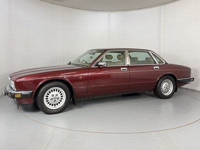 Lot 42 - 1993 Jaguar XJ 4.0 Sovereign