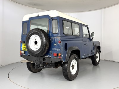 Lot 135 - 1999 Land Rover Defender