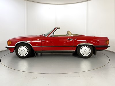 Lot 13 - 1990 Mercedes-Benz 300SL