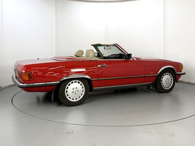 Lot 13 - 1990 Mercedes-Benz 300SL