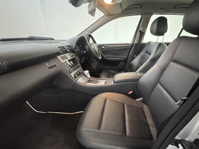 Lot 67 - 2007 Mercedes-Benz C180 Sport