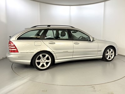 Lot 67 - 2007 Mercedes-Benz C180 Sport