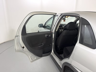 Lot 194 - 2005 Vauxhall Corsa