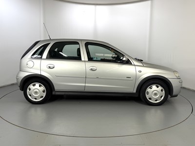 Lot 194 - 2005 Vauxhall Corsa