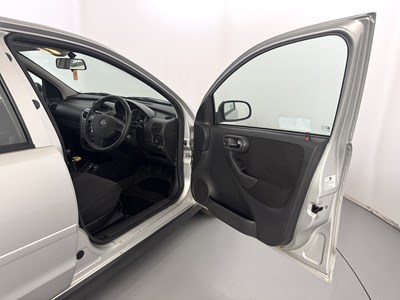 Lot 194 - 2005 Vauxhall Corsa