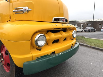 Lot 139 - 1952 Ford F6 COE