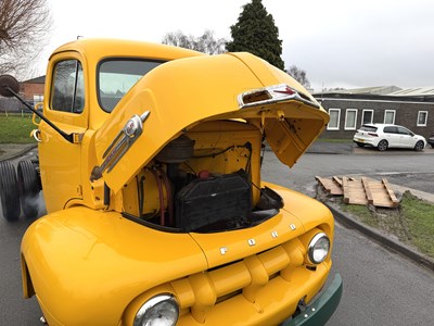 Lot 139 - 1952 Ford F6 COE