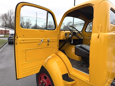 Lot 139 - 1952 Ford F6 COE