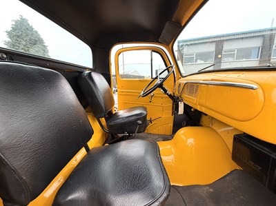 Lot 139 - 1952 Ford F6 COE