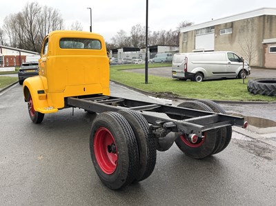 Lot 139 - 1952 Ford F6 COE