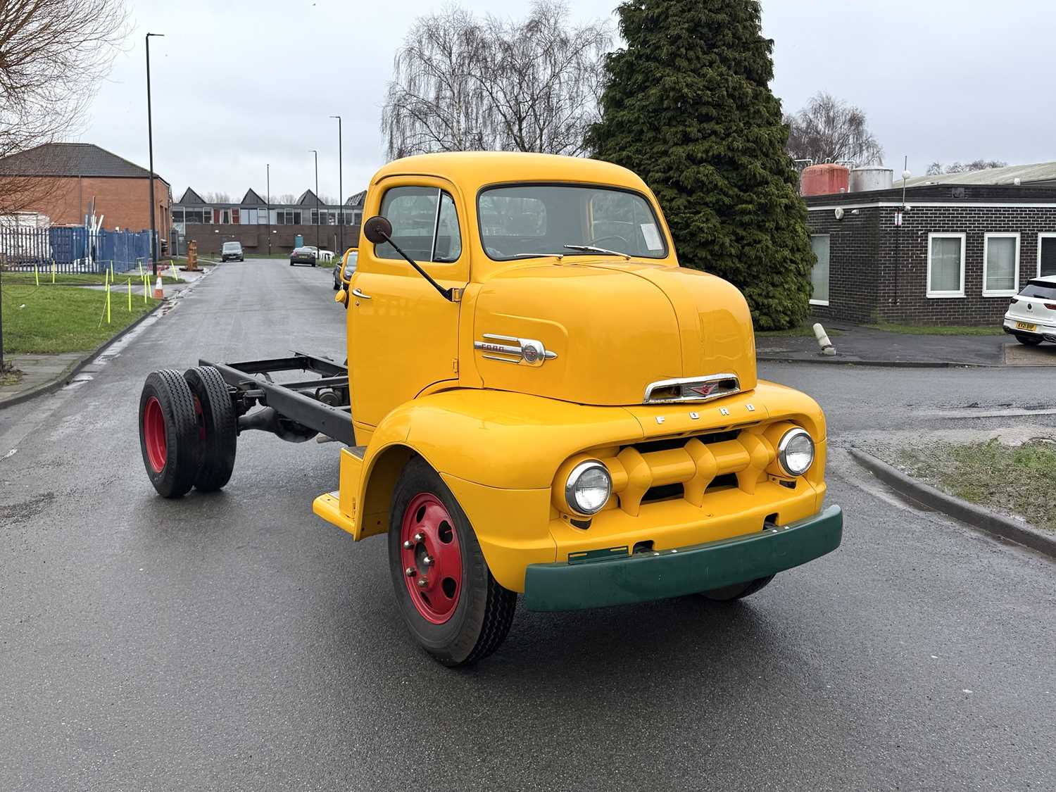 Lot 139 - 1952 Ford F6 COE