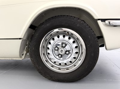Lot 66 - 1972 Triumph GT6