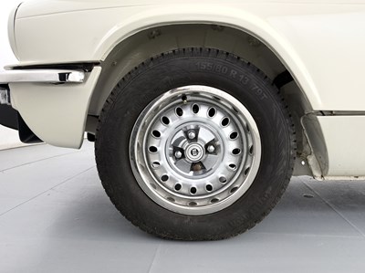 Lot 66 - 1972 Triumph GT6