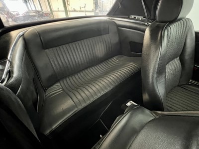 Lot 93 - 1973 Triumph Stag
