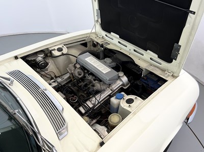 Lot 93 - 1973 Triumph Stag