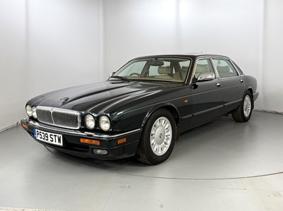 Lot 97 - 1997 Daimler Double Six