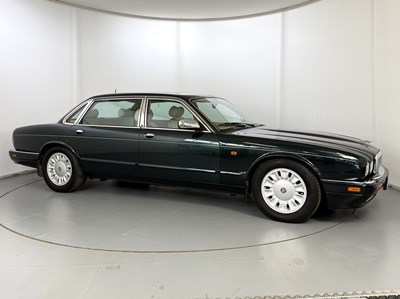 Lot 97 - 1997 Daimler Double Six