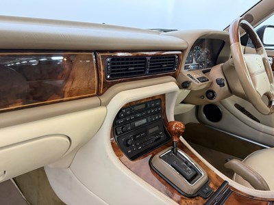 Lot 97 - 1997 Daimler Double Six