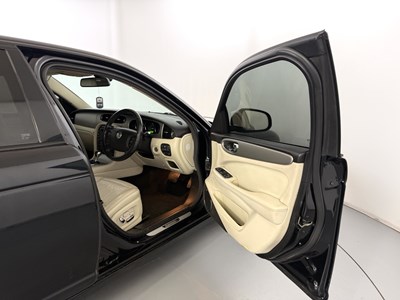 Lot 168 - 2008 Jaguar XJ Sport
