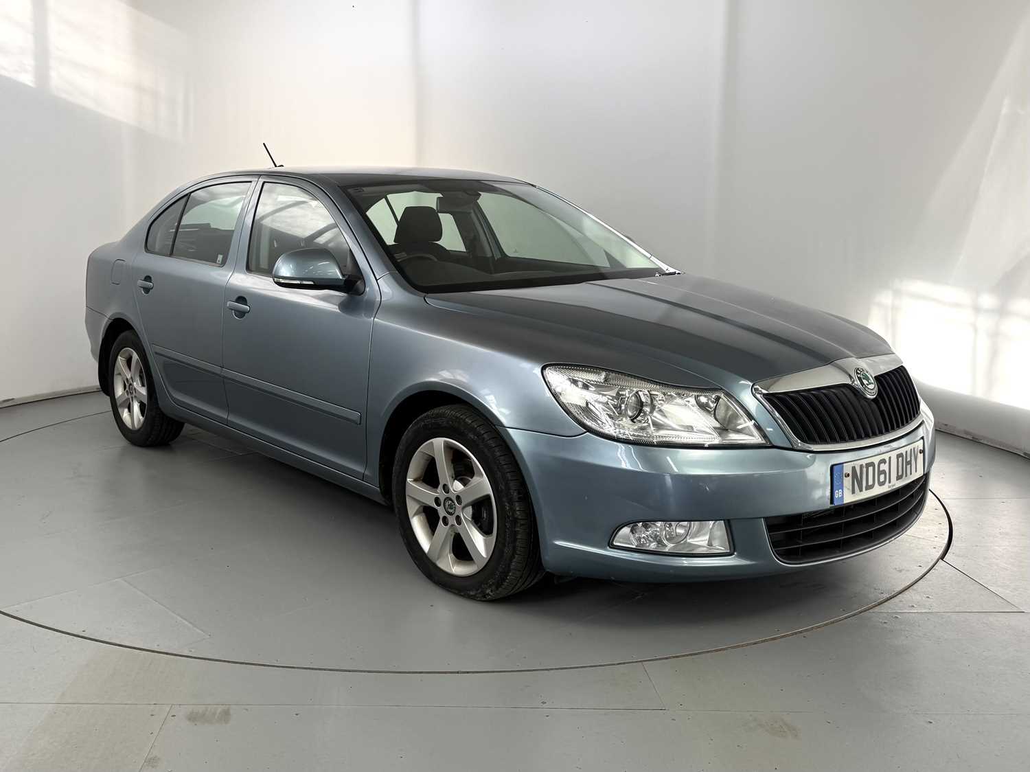Lot 183 - 2011 Skoda Octavia - NO RESERVE