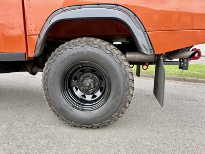 Lot 105 - 1998 Land Rover Defender
