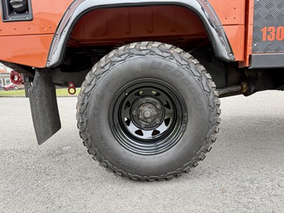Lot 105 - 1998 Land Rover Defender