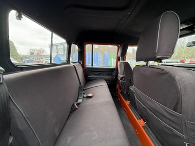 Lot 105 - 1998 Land Rover Defender