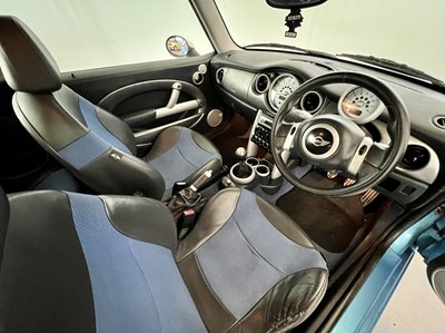 Lot 7 - 2003 Mini Cooper S