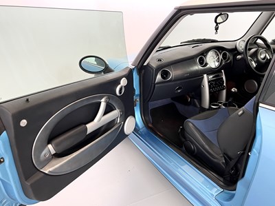 Lot 7 - 2003 Mini Cooper S