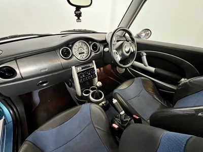Lot 7 - 2003 Mini Cooper S