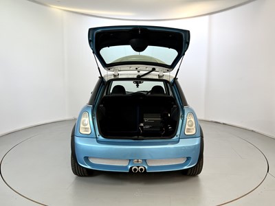 Lot 7 - 2003 Mini Cooper S