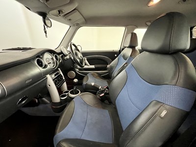 Lot 7 - 2003 Mini Cooper S